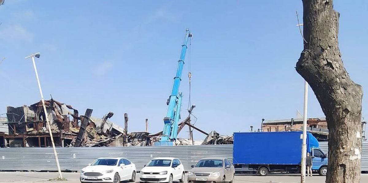 В окупованому Маріуполі знесли один з торгівельних центрів, — міськрада