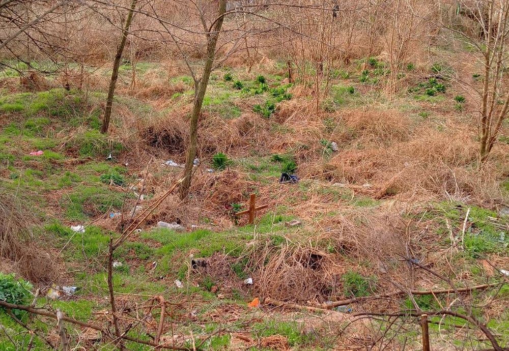 В окупованому Маріуполі знову знаходять стихійні поховання, — міськрада