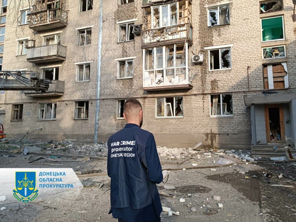 Внаслідок обстрілу Селидового поранено літню пару та 16-річну дівчину, — прокуратура