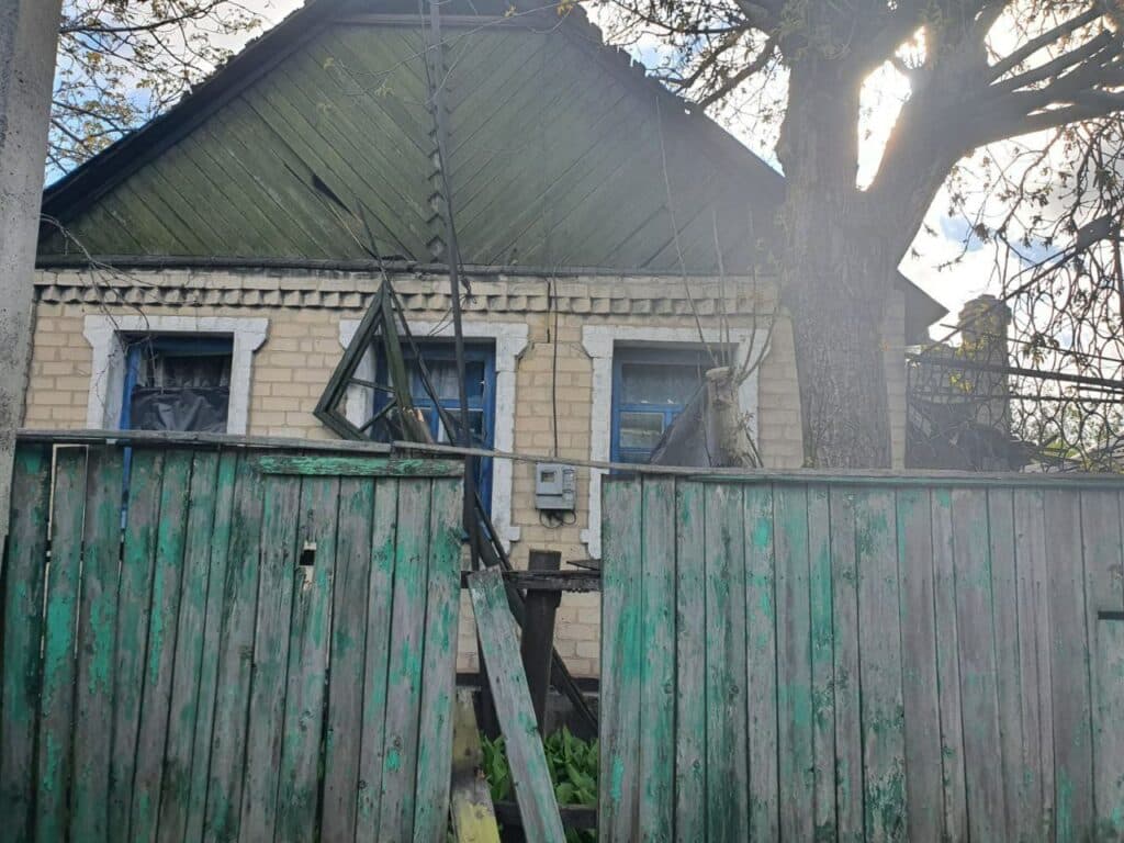 Окупанти обстріляли Українськ на Донеччина (фото)