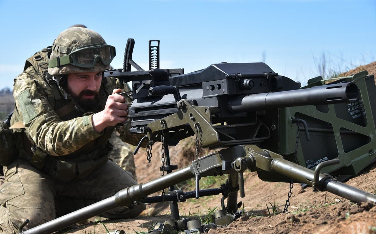 На Бахмутському напрямку українські воїни відбили 30 атак ворога