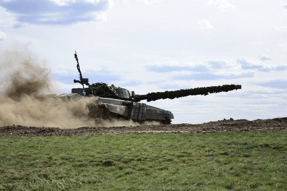 На Бахмутському напрямку українські воїни відбили 29 атак ворога