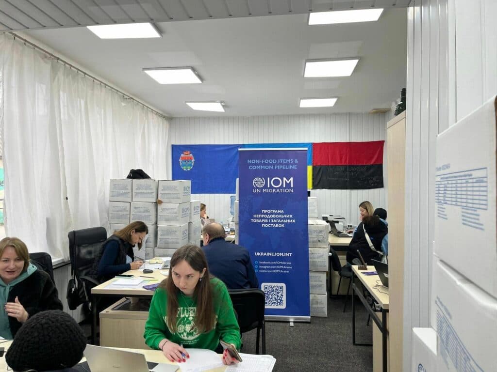 допомога від мом 10