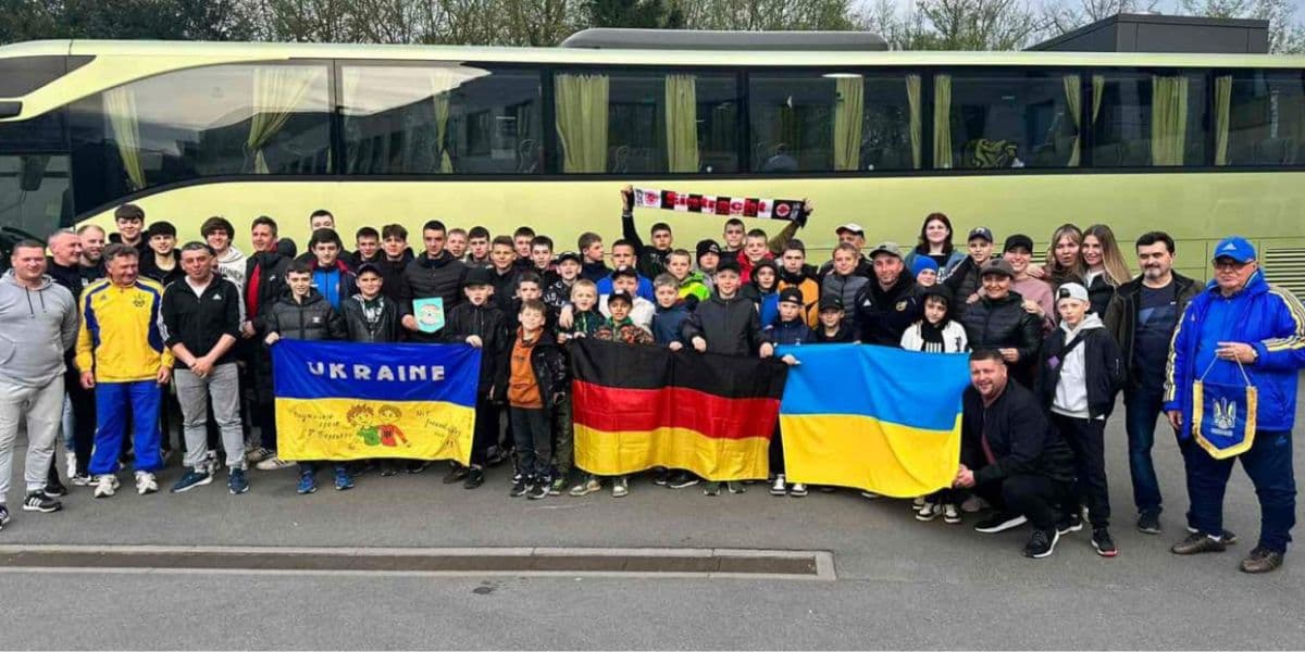 футболісти з мирнограда 1