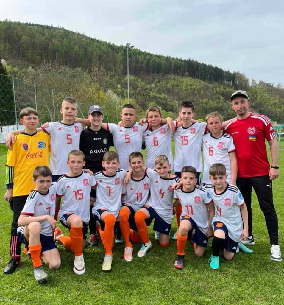 футболісти з мирнограда 5