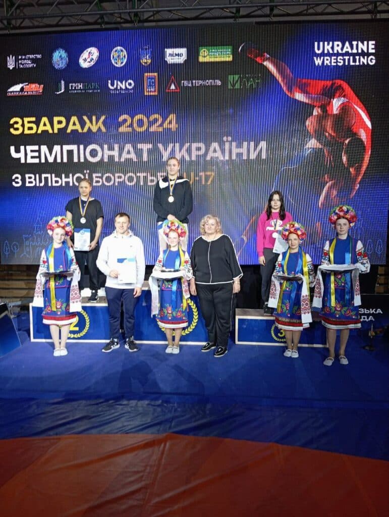 поліна тарусіна 2