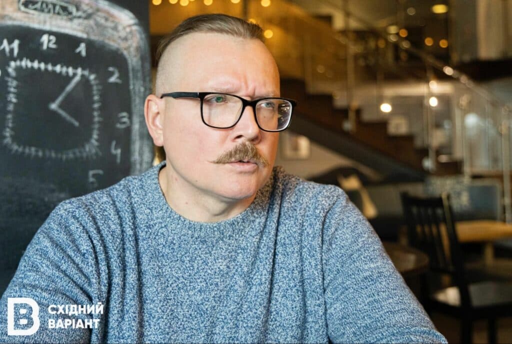 10 років Азову