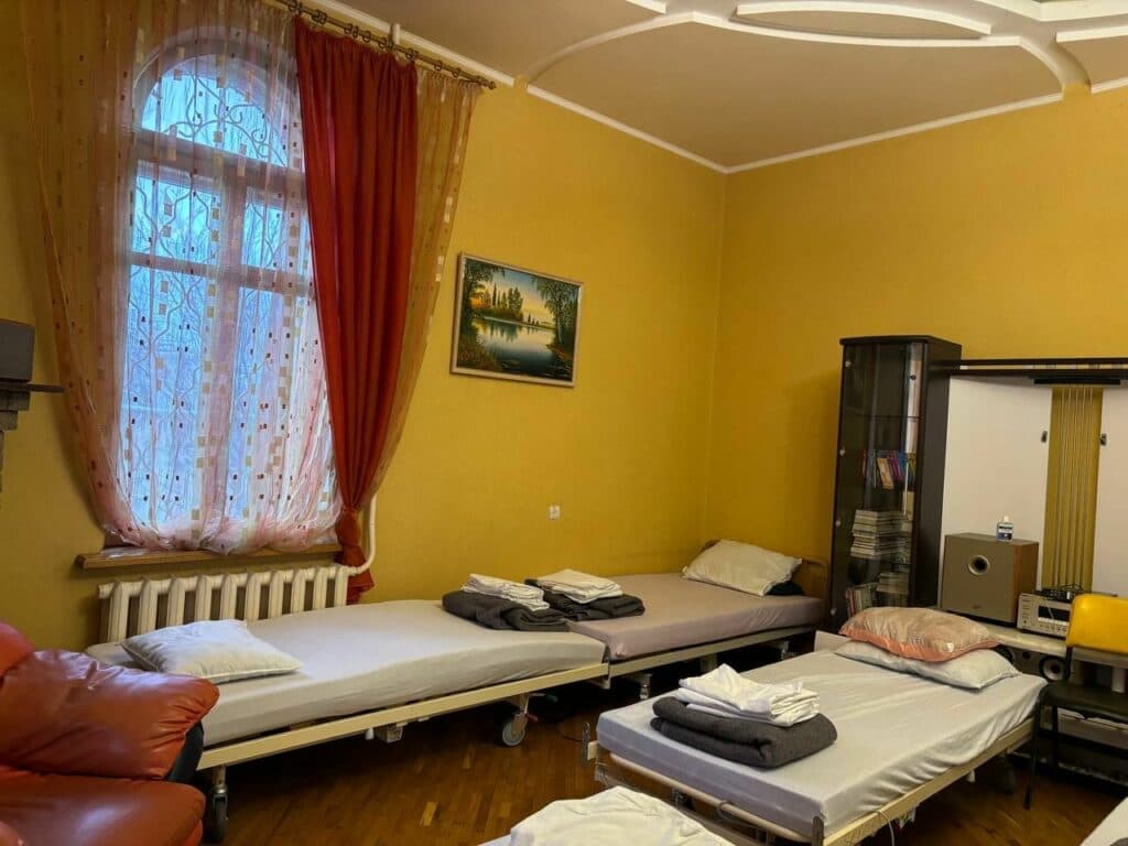 Допомогу після виїзду з ТОТ