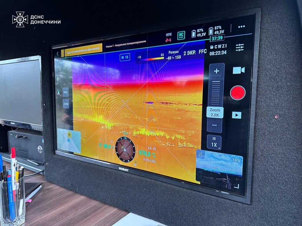 У Лиманських лісах сталася масштабна пожежа: фото, відео (доповнено)