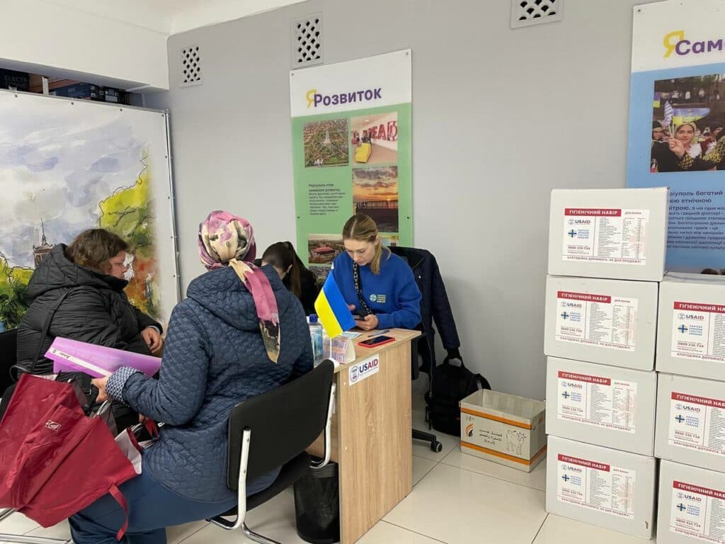 Маріупольські родини отримали гігієнічні набори від Карітас