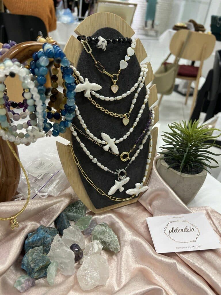 Сєвєродонецьк прикраси з каміння