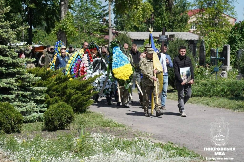 поховання Дмитра Лисенка 1