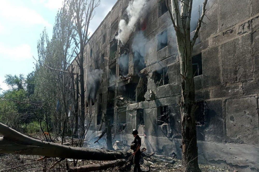 В поліції розповіли про наслідки ворожих обстрілів на Донеччині: 5 загиблих і 11 поранених з 1 дитиною