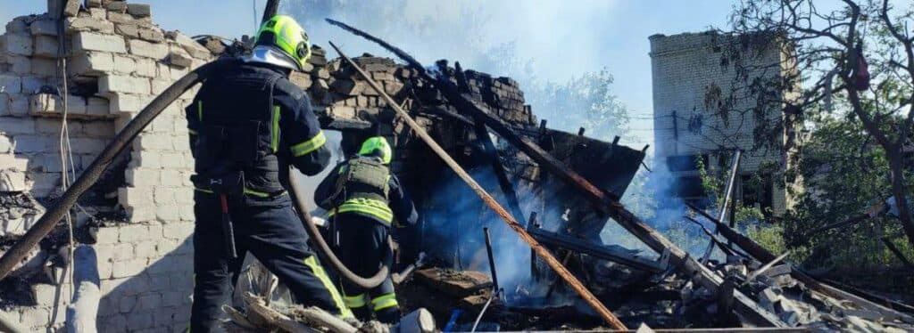 У селищі Дробишеве на Донеччині з-під завалів вилучили тіло загиблого чоловіка