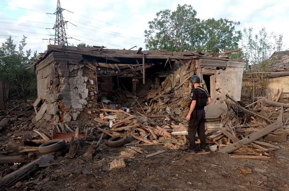 Поліція зафіксувала 1945 обстрілів з боку рф по Донеччині за добу: є вбиті і поранені