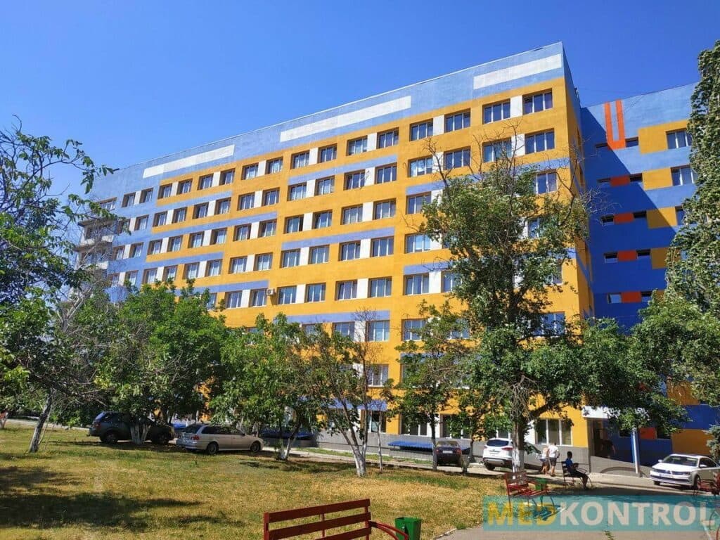 Обласна лікарня інтенсивного лікування з Маріуполя