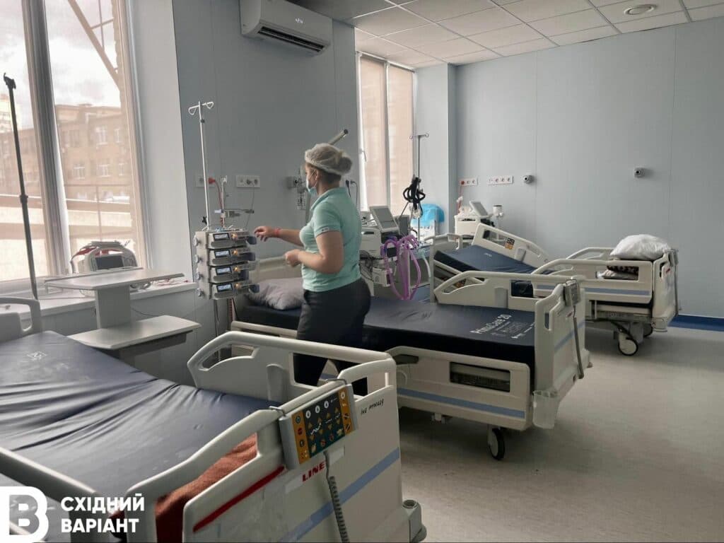Обласна лікарня інтенсивного лікування з Маріуполя