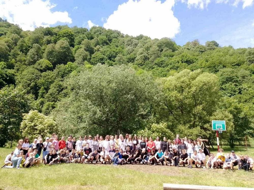 100 дітей Рубіжанської громади поїхали на оздоровлення до Закарпаття