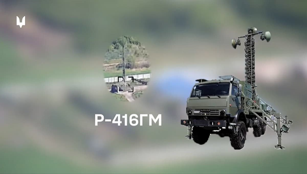 Українські військові вперше за час протистояння з рф уразили ворожу цифрову радіорелейну станцію Р-416ГМ (відео)