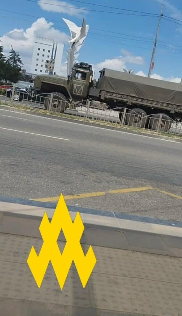 окупанти у Маріуполі