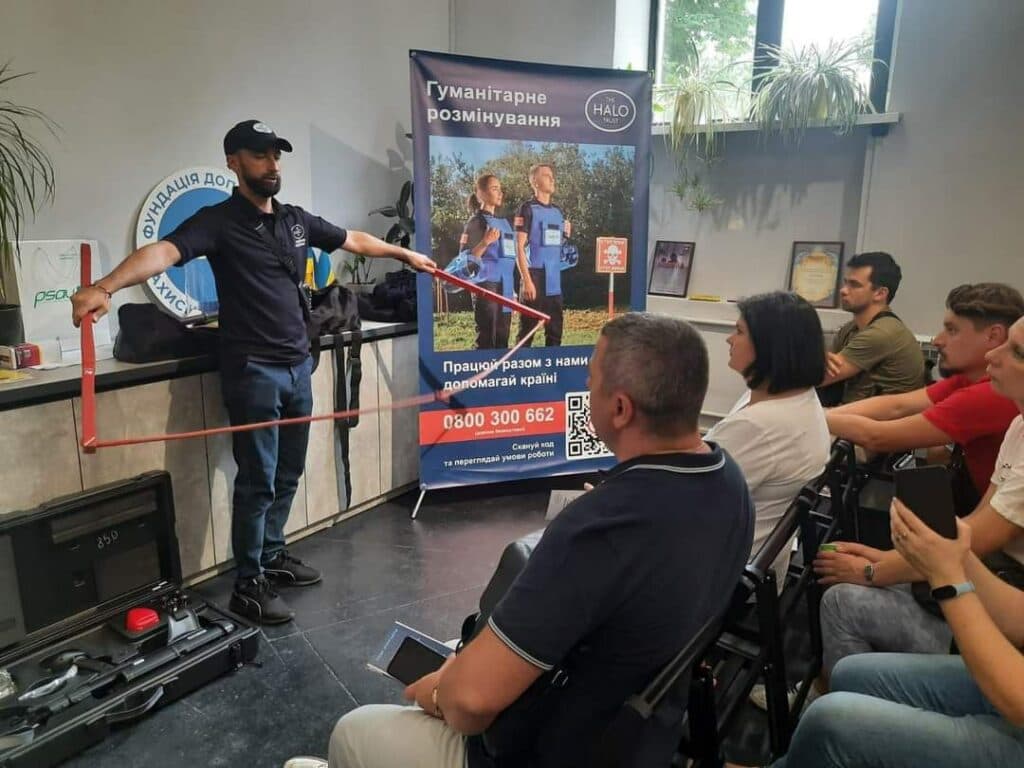 рекрутінг у демінери 2