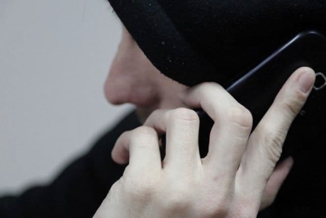 російські шахраї антифейк