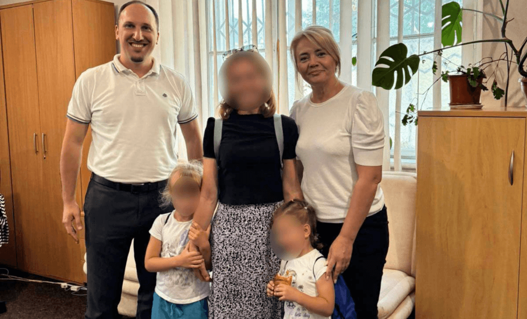 Ще 12 українських дітей вдалося повернути з окупованих територій