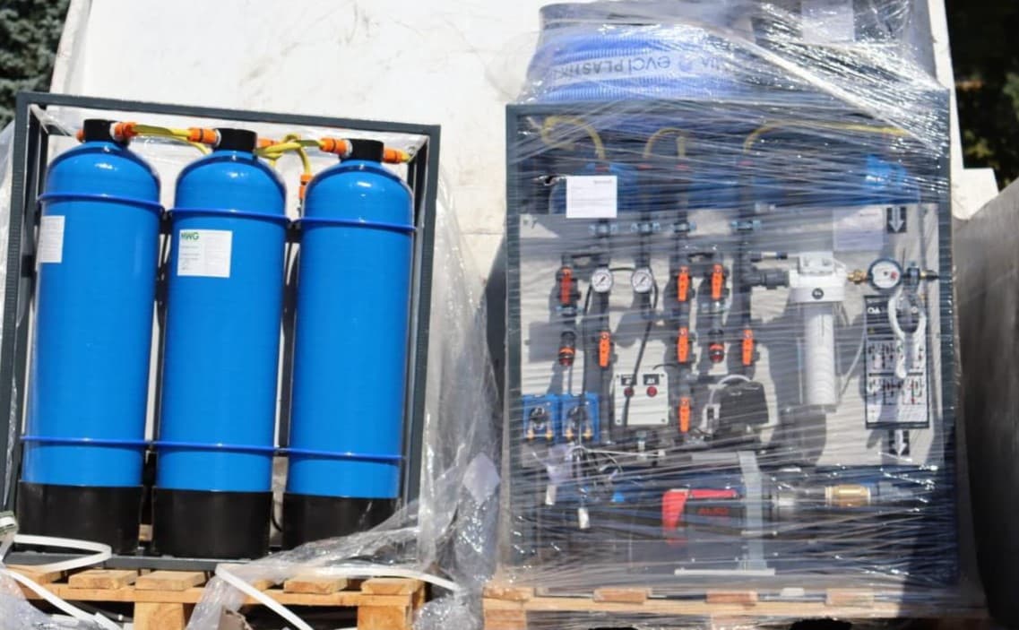 Добропільська громада отримала установки очищення води