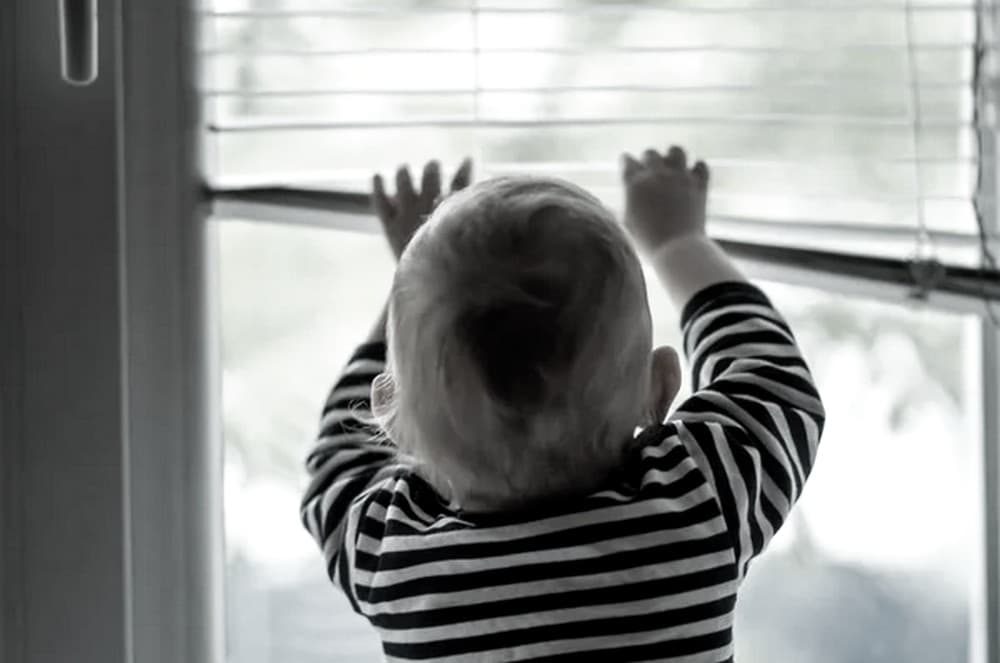 У Слов’янську дитина отримала травми в результаті падіння з 4 поверху