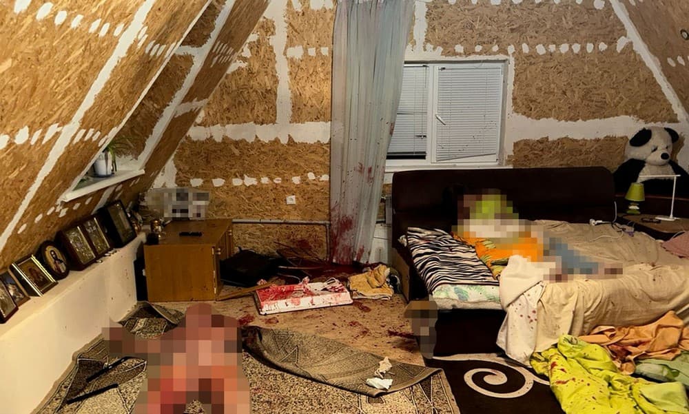 У Слов'янську поліцейські оголосили підозру зловмиснику за вбивство жінки і її 15-річної доньки