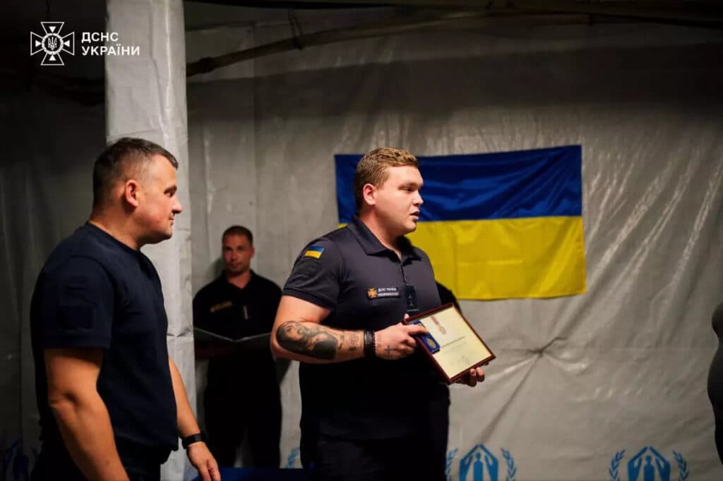 19 рятувальників Донеччини отримали нагороди від Голови ДСНС України (фото)