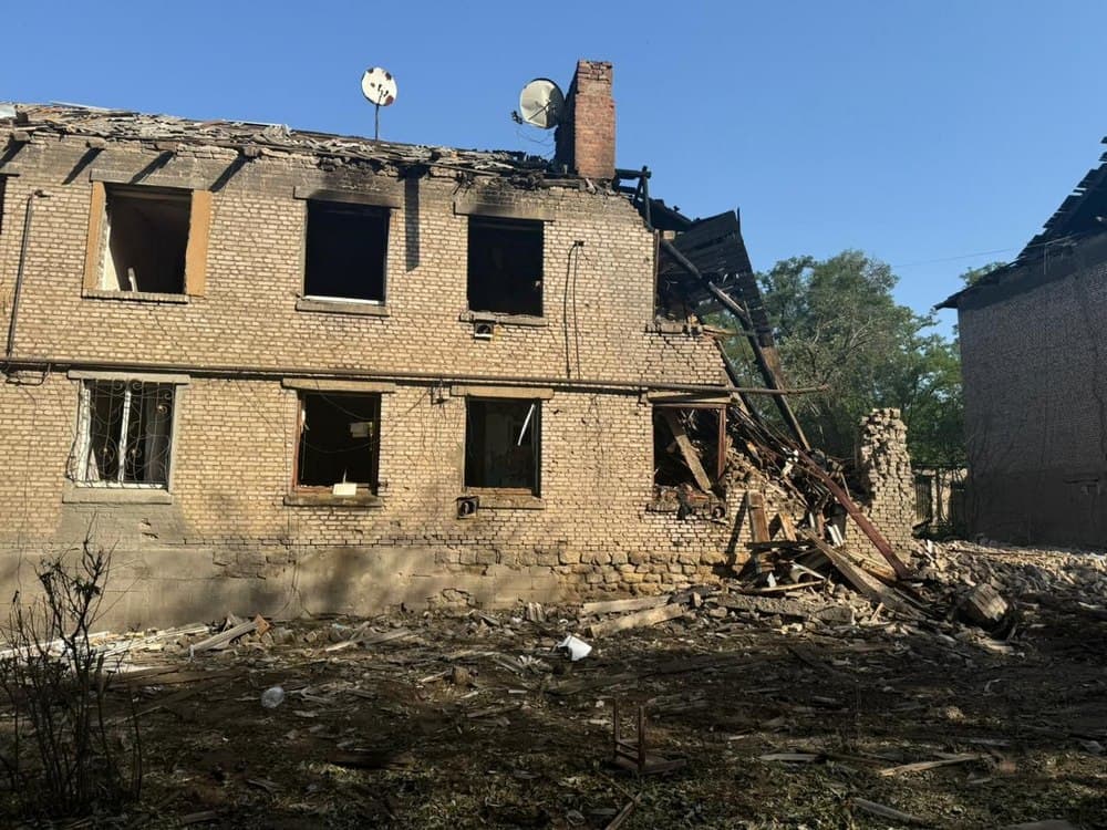 Вночі росія поцілила двома керованими бомбами по житловому сектору Костянтинівки