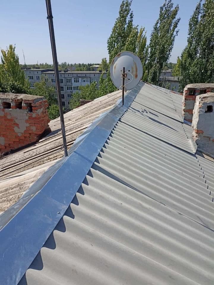 У Краматорську відновлюють багатоповерхівки, які постраждали від ворожих обстрілів (фото)