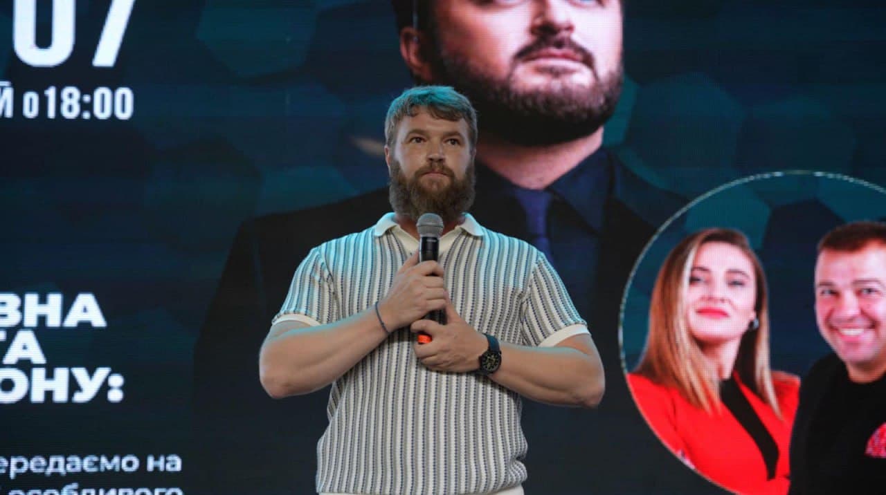 Картину захисника Маріуполя продали на аукціоні за 500 тисяч гривень (фото)