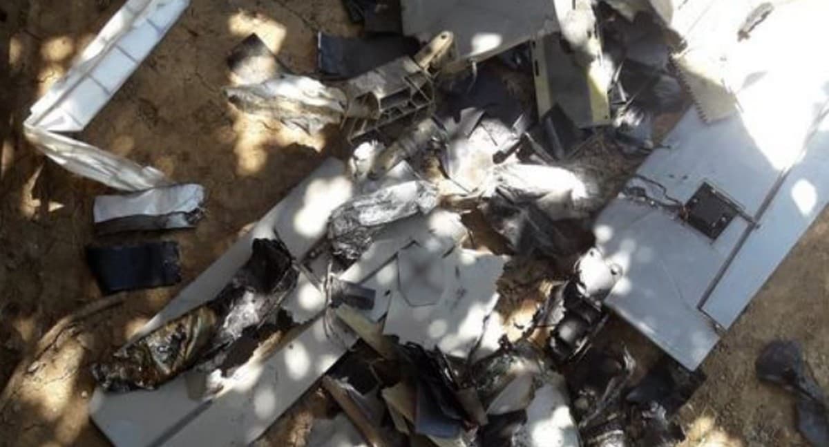 Українські прикордонники зі стрілецької зброї збили російський безпілотник поблизу Костянтинівки