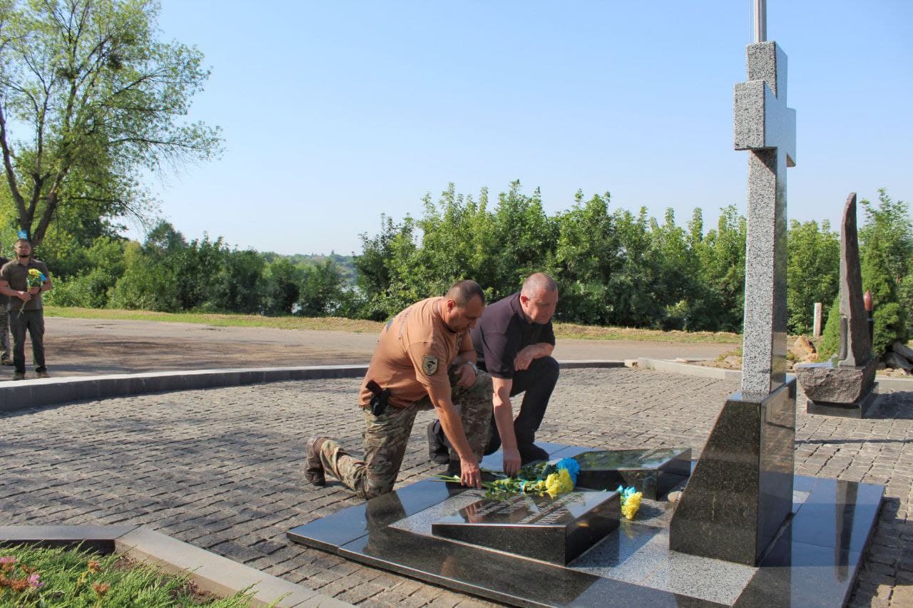 У Слов’янську відзначили десяту річницю визволення міста від російських загарбників (фото)У Слов’янську відзначили десяту річницю визволення міста від російських загарбників (фото)