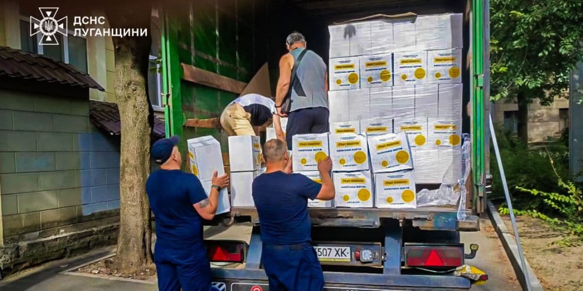 У харківський хаб Нижньодуванської СВА доправили 6 тонн харчів для переселенців з Луганщини 2