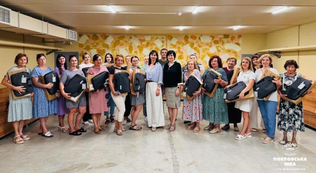 ноутбуки вчителям