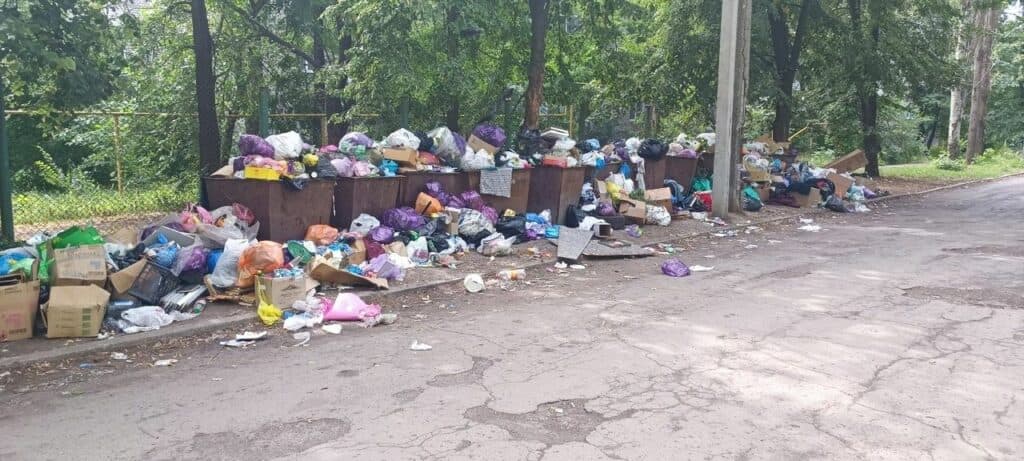 сміття проблеми з відходами ТОТ_09