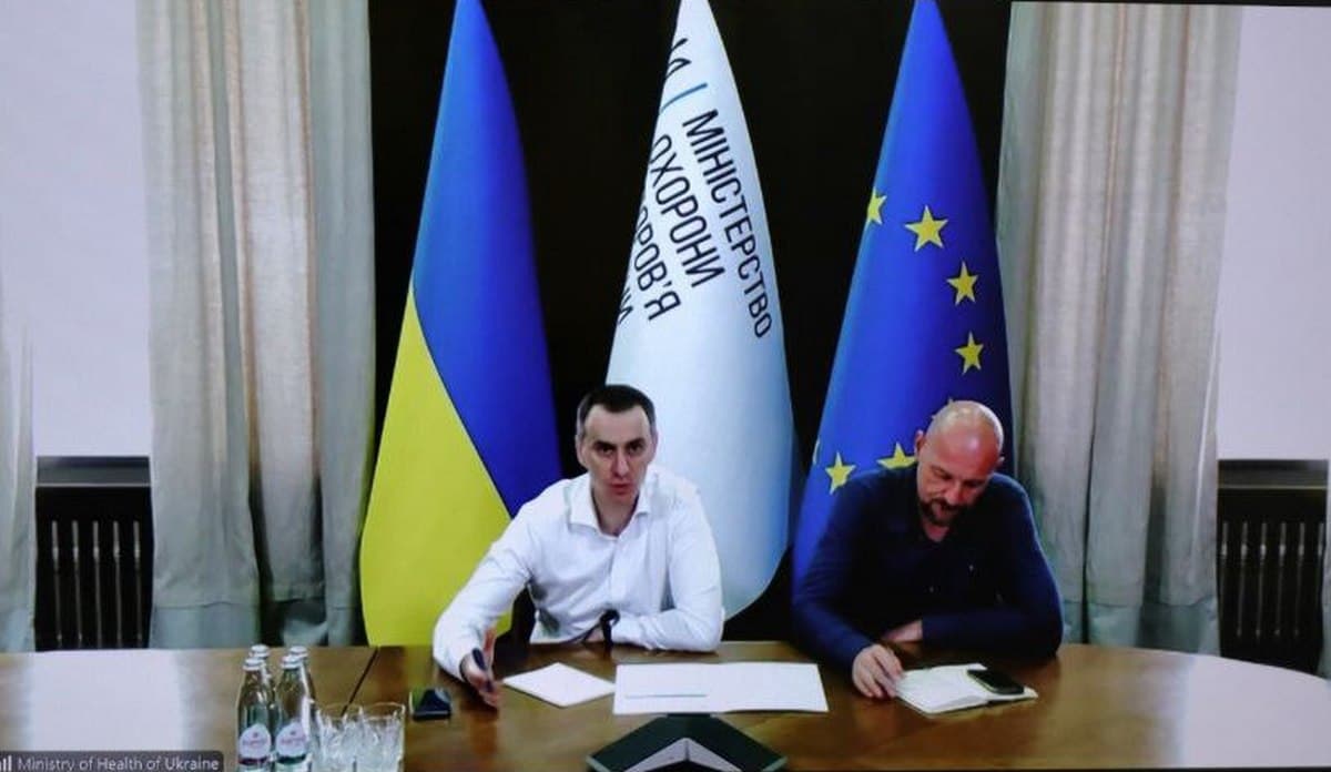 Голова Донецької ОВА з міністром охорони здоров'я України ухвалили зупинити роботу лікарні у Мирнограді на Донеччині