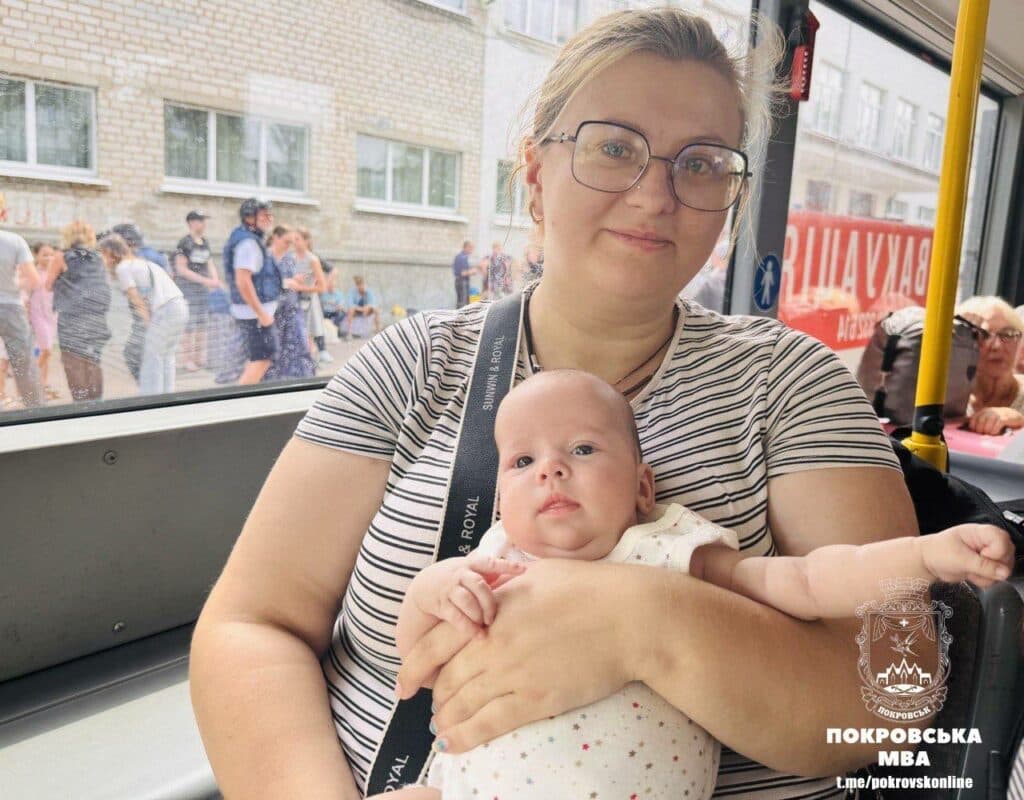 На Донеччині відбулася наймасовіша евакуація з початку цього року (фото)