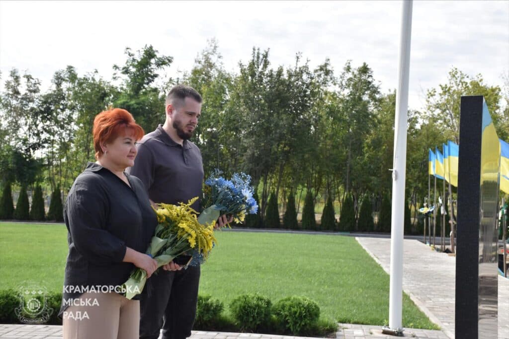 У Краматорську вшанували полеглих Героїв (фото)