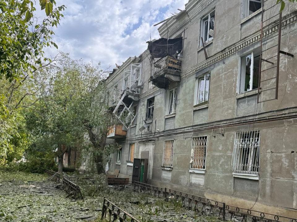 Щонайменше 5 людей поранено внаслідок обстрілу Курахового