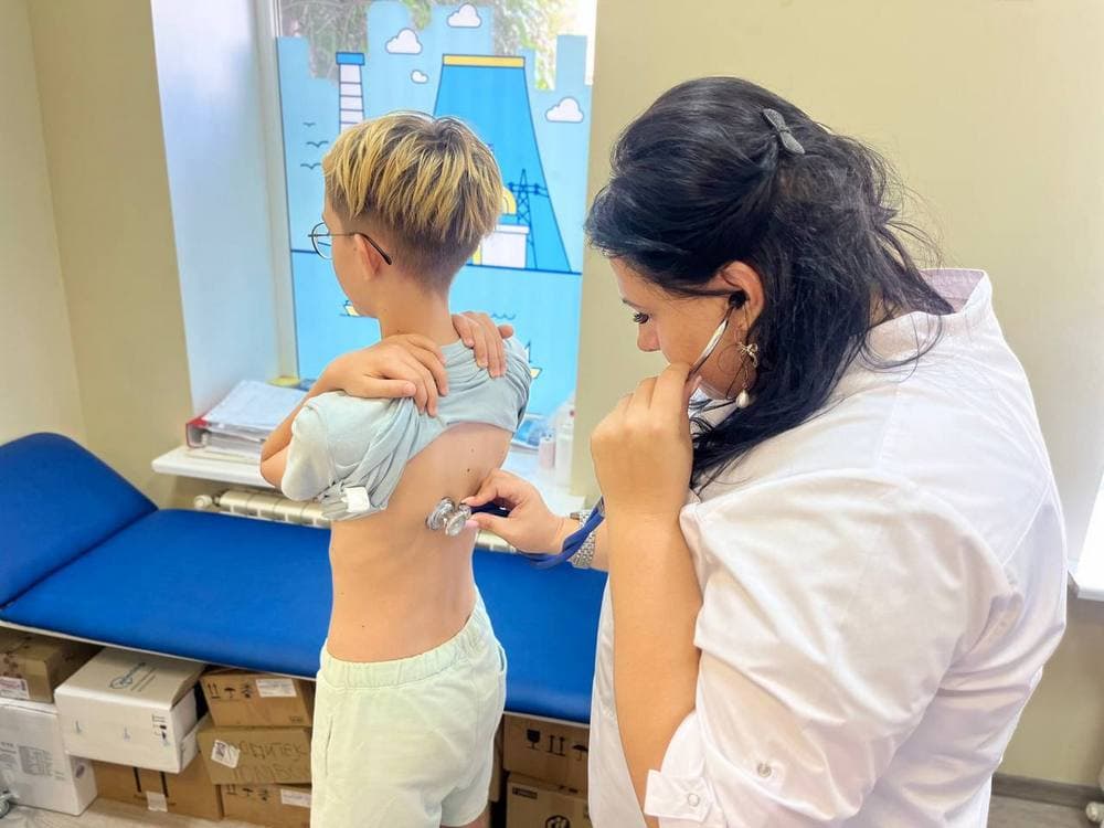 У центрах "Я — Маріуполь" у Дніпрі, Вінниці та Черкасах стартувала послуга видачі медичних довідок для учнів 1 — 11 класів