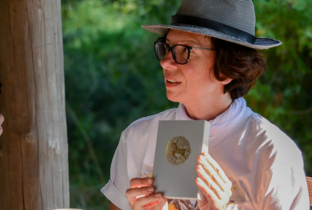 Родини захисників Маріуполя відвідали соціальне ранчо (фото)