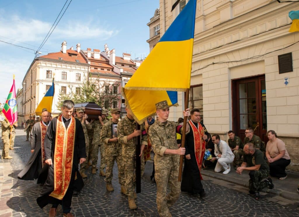 У Львові попрощалися із захисником Маріуполя (фото)