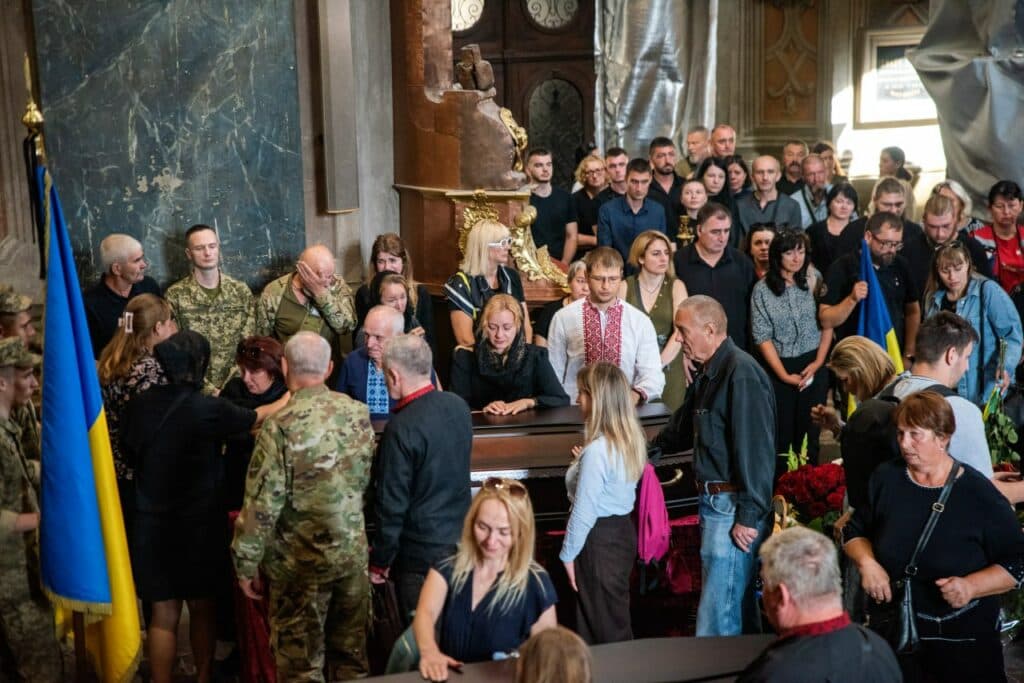 У Львові попрощалися із захисником Маріуполя (фото)