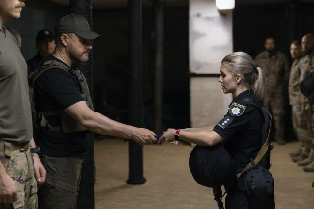 Очільник МВС відвідав Донеччину, нагородив бійців НГУ, рятувальників і поліціянтів 6