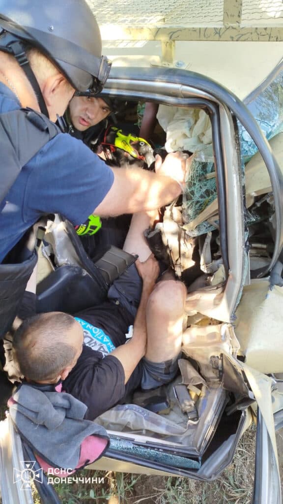 деблокування потрепілого