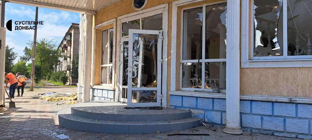 зруйнований готель у краматорську 3